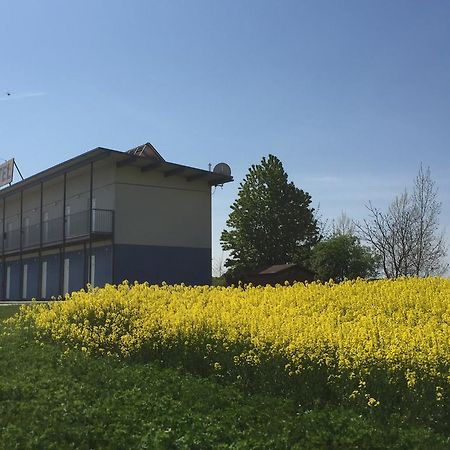 Tour-Motel Wilfersdorf  Dış mekan fotoğraf