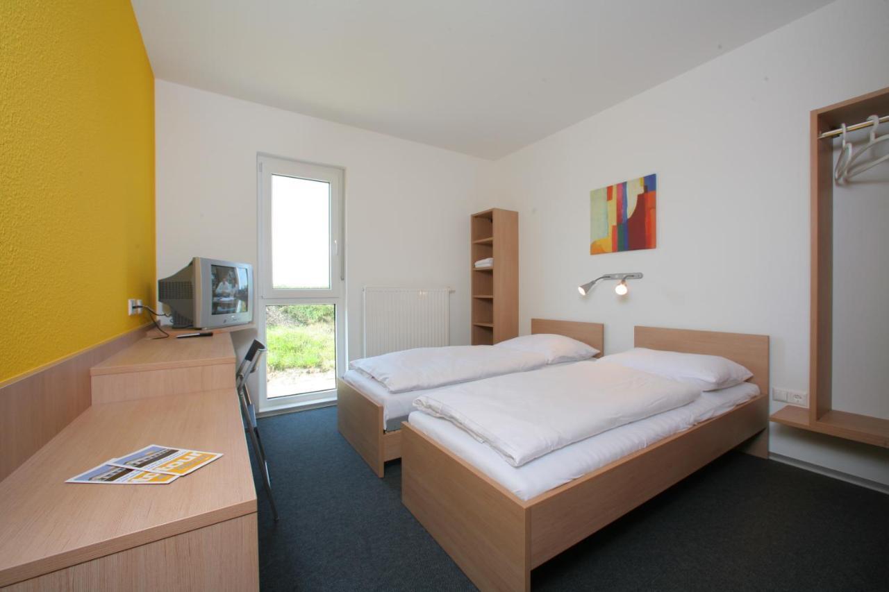 Tour-Motel Wilfersdorf  Oda fotoğraf